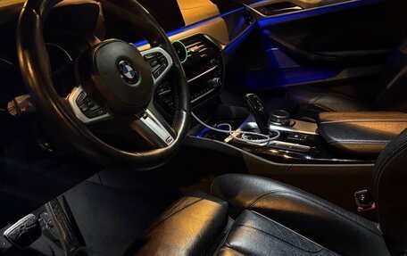 BMW 5 серия, 2018 год, 2 950 000 рублей, 6 фотография