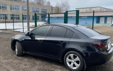 Chevrolet Cruze II, 2012 год, 850 000 рублей, 3 фотография