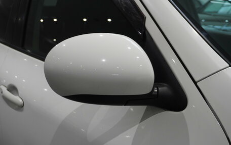 Nissan Juke II, 2011 год, 949 000 рублей, 23 фотография