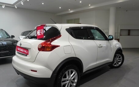 Nissan Juke II, 2011 год, 949 000 рублей, 6 фотография