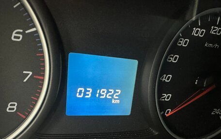 Mitsubishi Outlander III рестайлинг 3, 2022 год, 2 115 000 рублей, 16 фотография