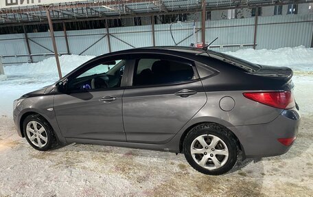 Hyundai Solaris II рестайлинг, 2015 год, 630 000 рублей, 6 фотография