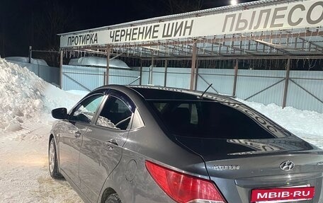 Hyundai Solaris II рестайлинг, 2015 год, 630 000 рублей, 5 фотография