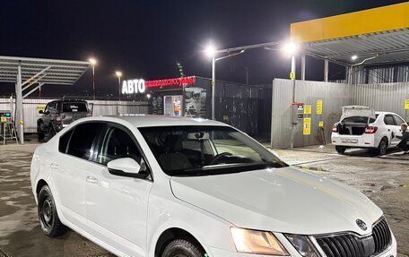 Skoda Octavia, 2019 год, 1 250 000 рублей, 2 фотография