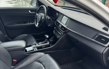 KIA Optima IV, 2017 год, 1 850 000 рублей, 15 фотография