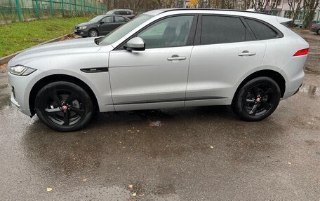 Jaguar F-Pace, 2018 год, 3 500 000 рублей, 15 фотография