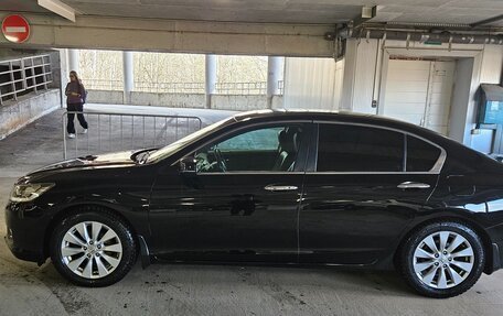 Honda Accord IX рестайлинг, 2013 год, 1 500 000 рублей, 10 фотография