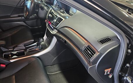 Honda Accord IX рестайлинг, 2013 год, 1 500 000 рублей, 13 фотография