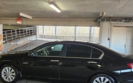 Honda Accord IX рестайлинг, 2013 год, 1 500 000 рублей, 18 фотография