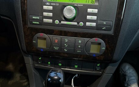 Ford Focus II рестайлинг, 2006 год, 295 000 рублей, 24 фотография