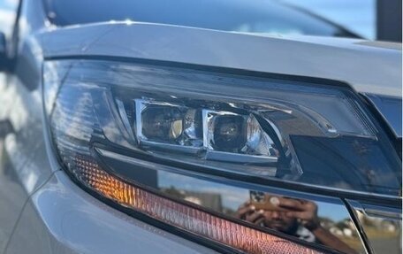 Toyota Noah III, 2021 год, 2 539 000 рублей, 22 фотография