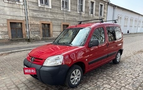 Peugeot Partner II рестайлинг 2, 2011 год, 590 000 рублей, 4 фотография