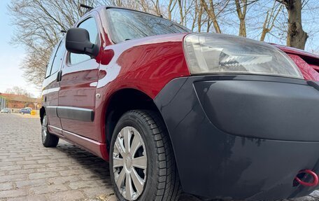 Peugeot Partner II рестайлинг 2, 2011 год, 590 000 рублей, 6 фотография