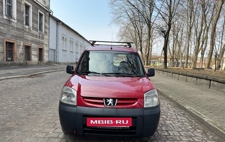 Peugeot Partner II рестайлинг 2, 2011 год, 590 000 рублей, 2 фотография