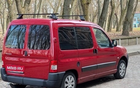 Peugeot Partner II рестайлинг 2, 2011 год, 590 000 рублей, 24 фотография