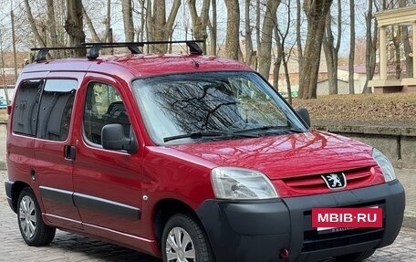 Peugeot Partner II рестайлинг 2, 2011 год, 590 000 рублей, 23 фотография