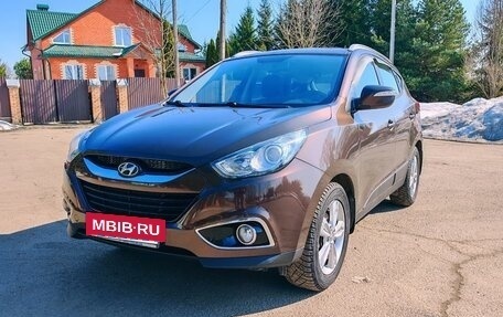 Hyundai ix35 I рестайлинг, 2013 год, 1 330 000 рублей, 2 фотография