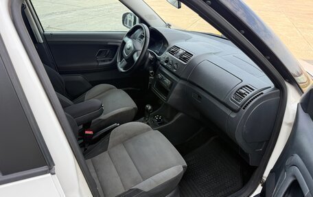 Skoda Fabia II, 2011 год, 725 000 рублей, 7 фотография