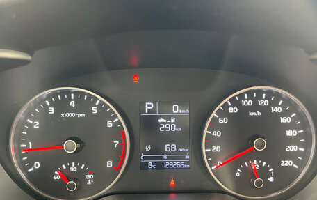 KIA Rio IV, 2018 год, 1 255 000 рублей, 8 фотография