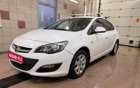 Opel Astra J, 2014 год, 1 090 000 рублей, 3 фотография