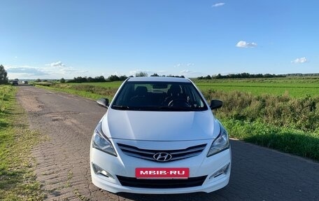 Hyundai Solaris II рестайлинг, 2016 год, 1 150 000 рублей, 1 фотография