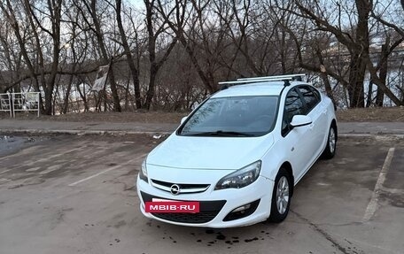 Opel Astra J, 2014 год, 1 090 000 рублей, 12 фотография
