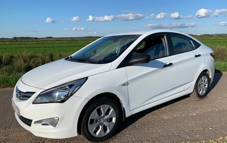 Hyundai Solaris II рестайлинг, 2016 год, 1 150 000 рублей, 2 фотография