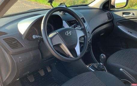 Hyundai Solaris II рестайлинг, 2016 год, 1 150 000 рублей, 7 фотография