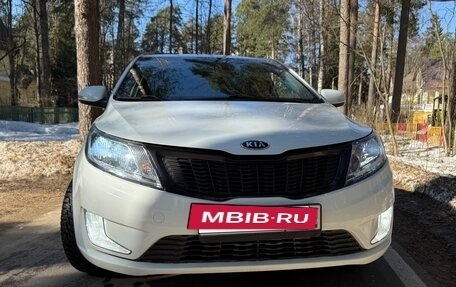 KIA Rio III рестайлинг, 2012 год, 1 395 000 рублей, 3 фотография
