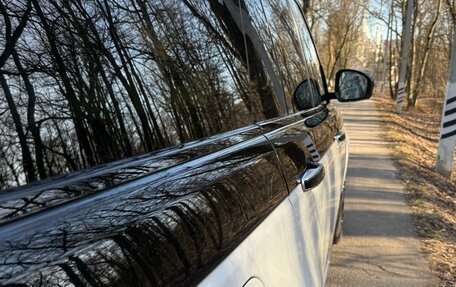 Land Rover Range Rover IV рестайлинг, 2013 год, 3 999 000 рублей, 7 фотография