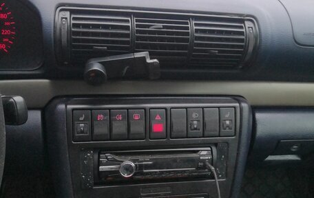 Audi A4, 1998 год, 360 000 рублей, 7 фотография