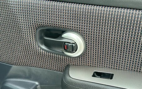 Nissan Tiida, 2012 год, 650 000 рублей, 23 фотография