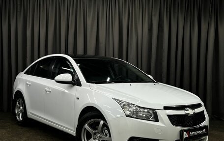 Chevrolet Cruze II, 2011 год, 699 900 рублей, 2 фотография
