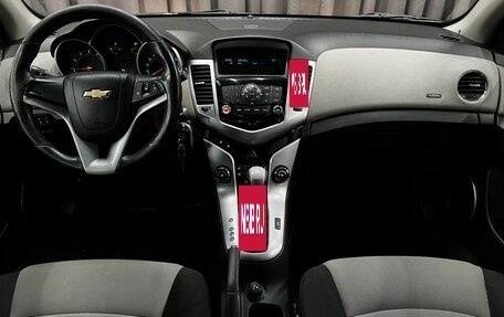 Chevrolet Cruze II, 2011 год, 699 900 рублей, 9 фотография