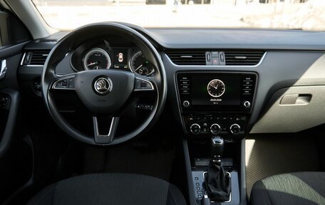 Skoda Octavia, 2018 год, 2 045 000 рублей, 8 фотография
