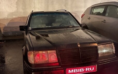 Mercedes-Benz W124, 1993 год, 450 000 рублей, 1 фотография