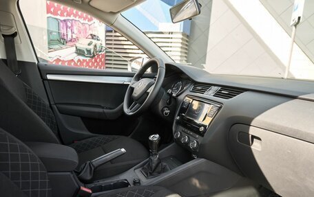 Skoda Octavia, 2019 год, 1 535 000 рублей, 6 фотография