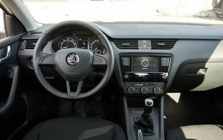 Skoda Octavia, 2019 год, 1 535 000 рублей, 8 фотография