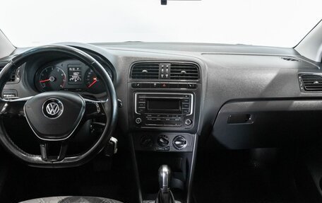 Volkswagen Polo VI (EU Market), 2016 год, 1 150 000 рублей, 6 фотография