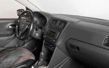 Volkswagen Polo VI (EU Market), 2016 год, 1 150 000 рублей, 7 фотография