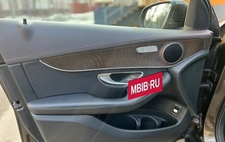 Mercedes-Benz GLC, 2017 год, 2 690 000 рублей, 13 фотография