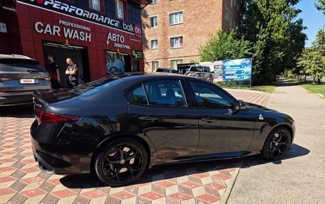 Alfa Romeo Giulia II, 2018 год, 6 300 000 рублей, 8 фотография