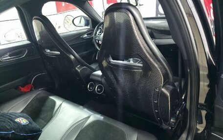 Alfa Romeo Giulia II, 2018 год, 6 300 000 рублей, 9 фотография