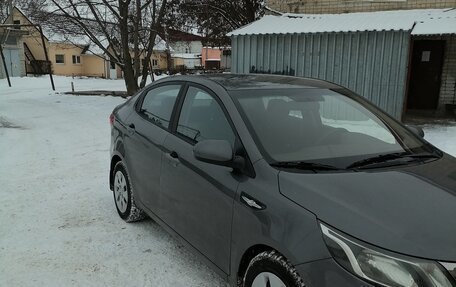 KIA Rio III рестайлинг, 2014 год, 800 000 рублей, 2 фотография