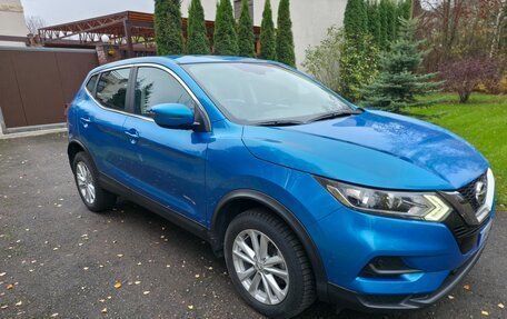 Nissan Qashqai, 2022 год, 3 300 000 рублей, 2 фотография