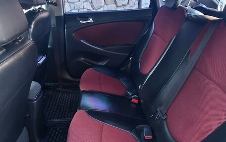 Hyundai Solaris II рестайлинг, 2011 год, 850 000 рублей, 8 фотография