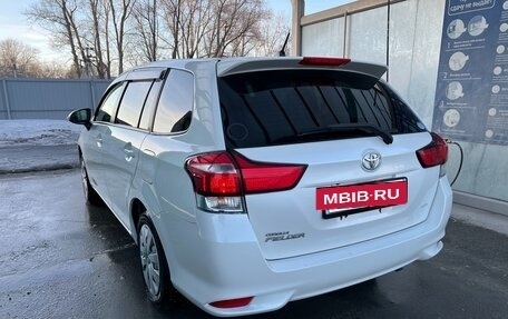 Toyota Corolla, 2016 год, 1 390 000 рублей, 5 фотография