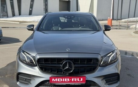 Mercedes-Benz E-Класс, 2018 год, 3 850 000 рублей, 2 фотография