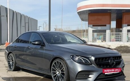 Mercedes-Benz E-Класс, 2018 год, 3 850 000 рублей, 7 фотография