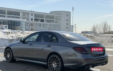 Mercedes-Benz E-Класс, 2018 год, 3 850 000 рублей, 4 фотография